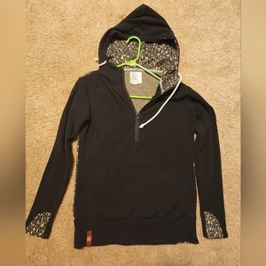Ampersand Avenue 1/4 zip hoodie small
